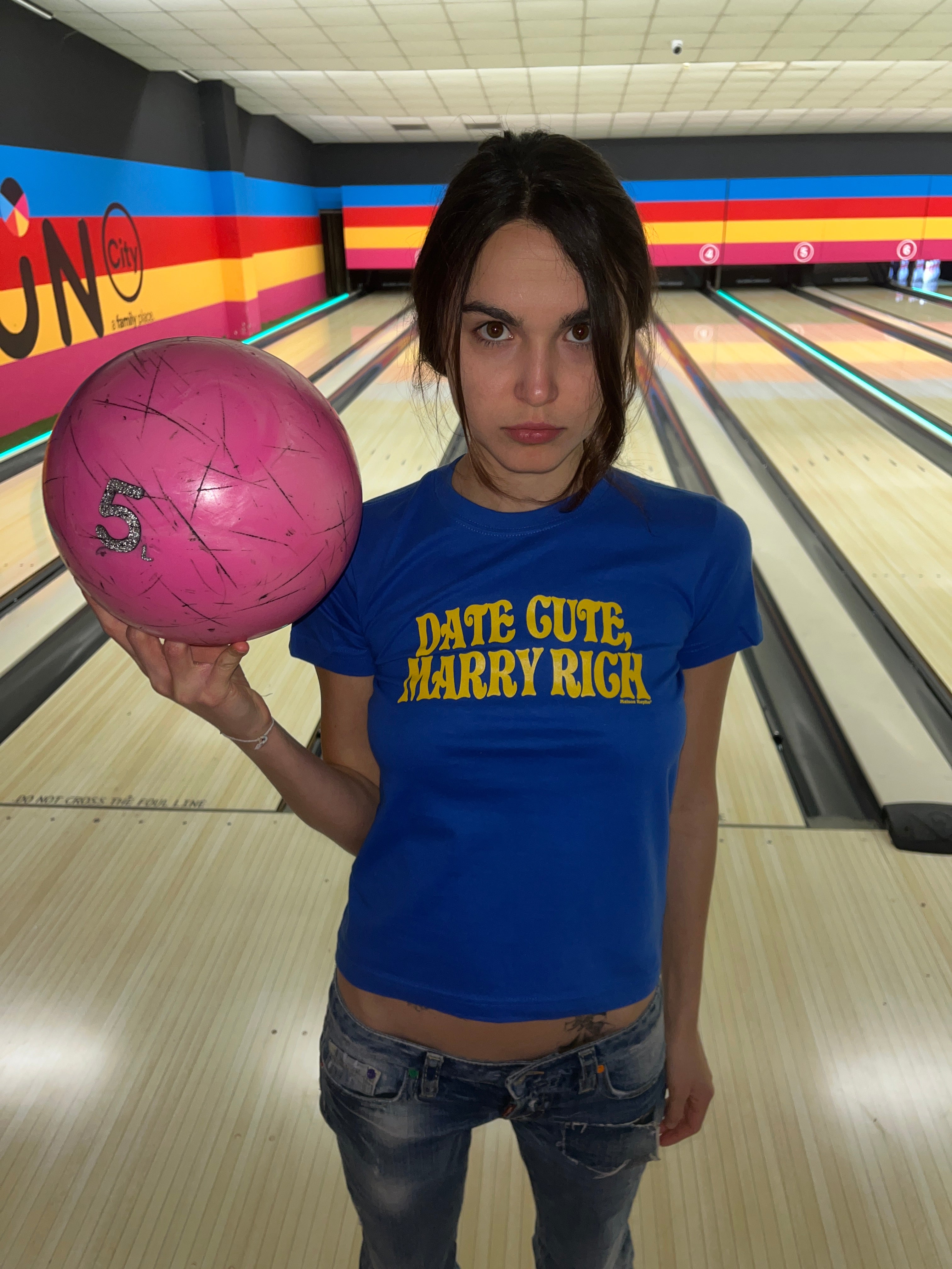 Date Cute Marry Rich Baby Tee