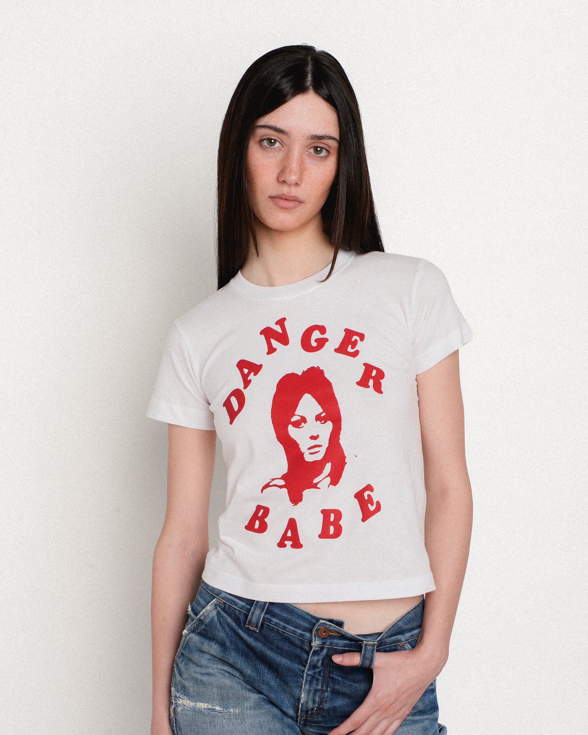 Danger Babe Baby Tee – Maison Rapito